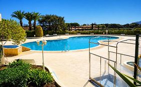 Studio neuf Cannes Marina jardin&piscine privée